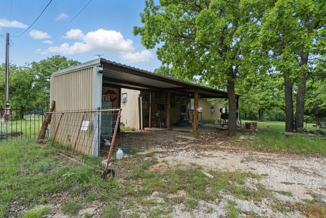 363 Private Road 1784, Sunset, TX 76270