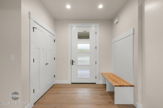 15056 E Alpine Circle, Palmer, AK 99645