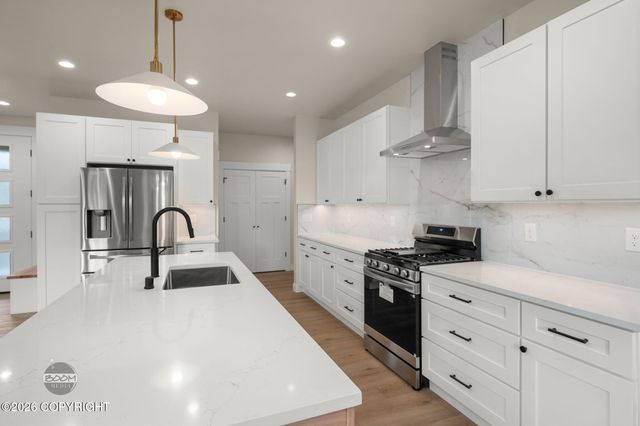 15056 E Alpine Circle, Palmer, AK 99645