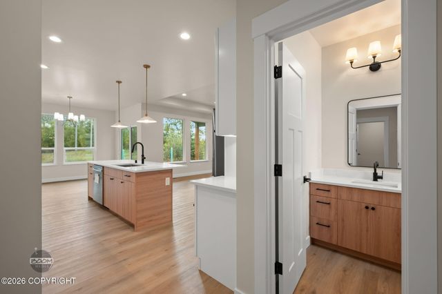 15056 E Alpine Circle, Palmer, AK 99645