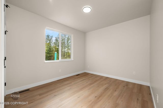 15056 E Alpine Circle, Palmer, AK 99645