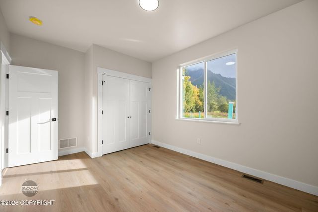 15056 E Alpine Circle, Palmer, AK 99645