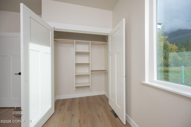 15056 E Alpine Circle, Palmer, AK 99645