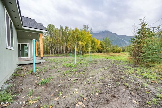 15056 E Alpine Circle, Palmer, AK 99645