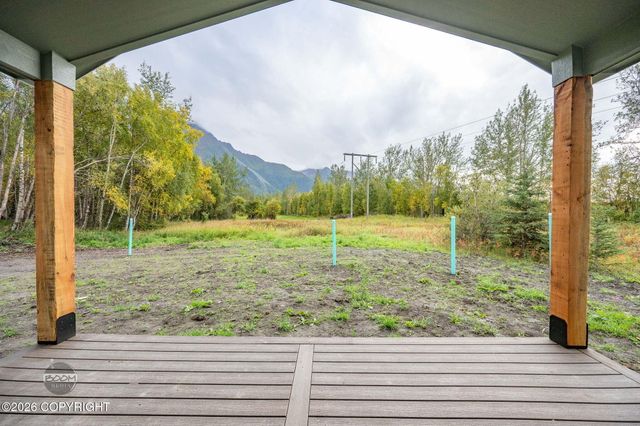 15056 E Alpine Circle, Palmer, AK 99645