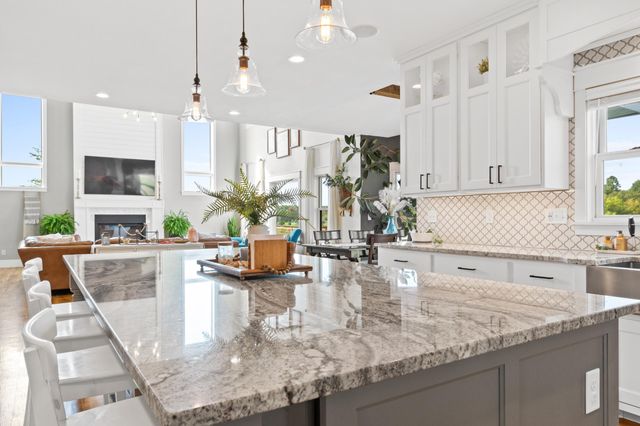 606 Venture Lane NE, Alexandria, MN 56308