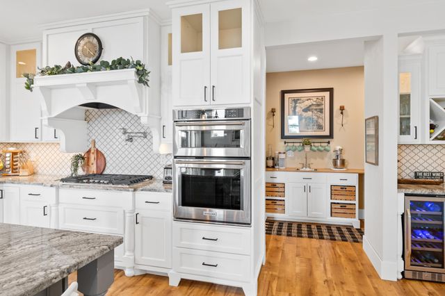 606 Venture Lane NE, Alexandria, MN 56308