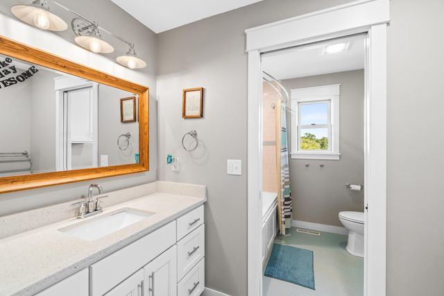 606 Venture Lane NE, Alexandria, MN 56308