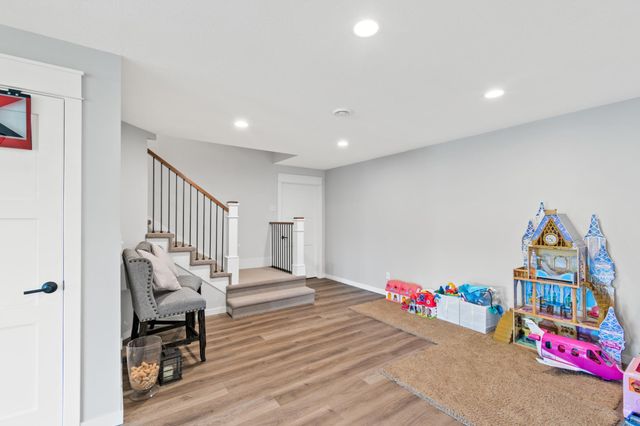 606 Venture Lane NE, Alexandria, MN 56308