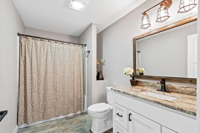 606 Venture Lane NE, Alexandria, MN 56308