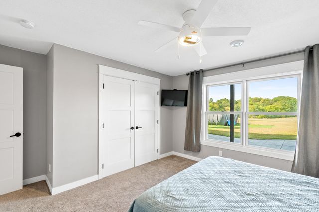 606 Venture Lane NE, Alexandria, MN 56308