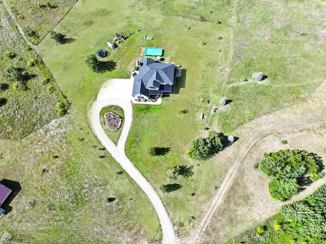 606 Venture Lane NE, Alexandria, MN 56308