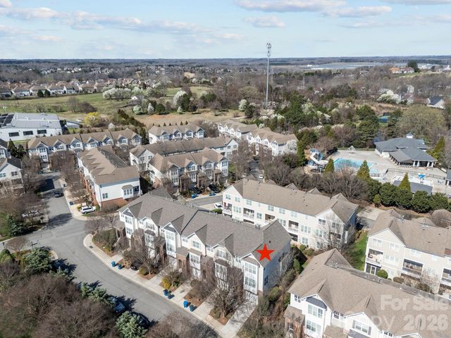 11156 Green Spring Drive, Huntersville, NC 28078