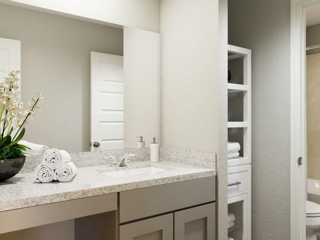 3030 Poe Drive, Montgomery, TX 77356