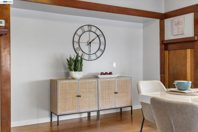 1410 PEARL ST., Alameda, CA 94501