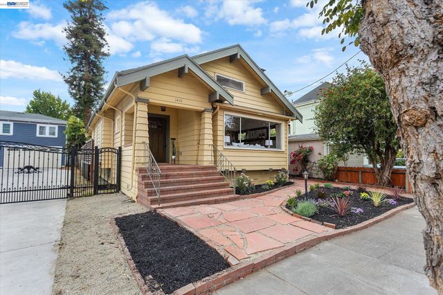 1410 PEARL ST., Alameda, CA 94501