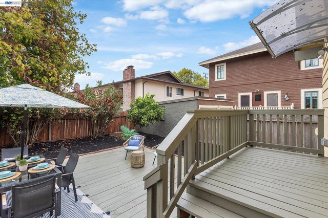 1410 PEARL ST., Alameda, CA 94501