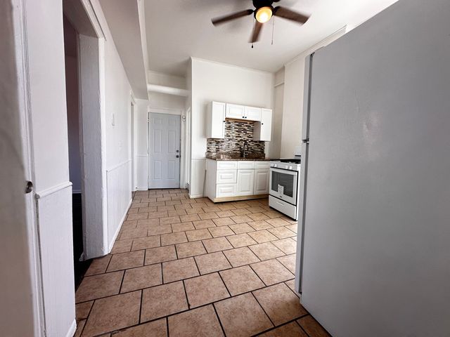 1448 S Rockwell Street 3N, Chicago, IL 60608