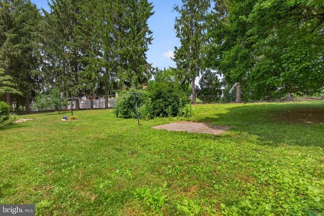 201 WIDDERS, Mechanicsburg, PA 17055