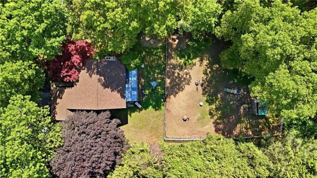 25 Vezina Drive, Killingly, CT 06239