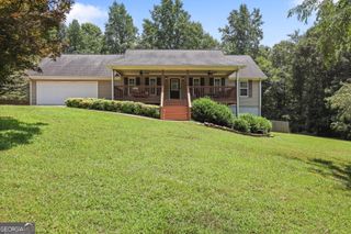 431 Grindstone Creek Drive, Clarkesville, GA 30523