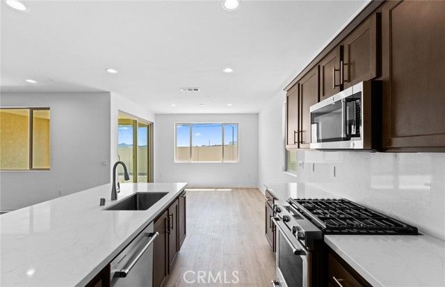 25183 Forest Hills Drive, Menifee, CA 92585