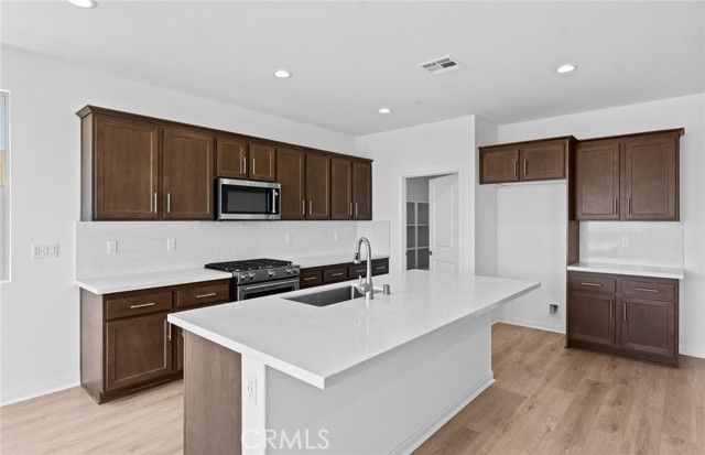 25183 Forest Hills Drive, Menifee, CA 92585