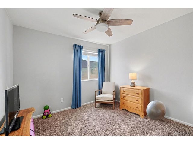 16036 E Warner Dr, Denver, CO 80239