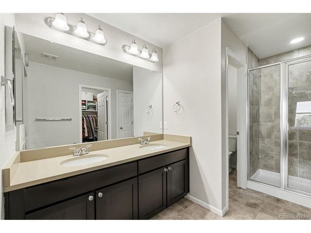 16036 E Warner Dr, Denver, CO 80239