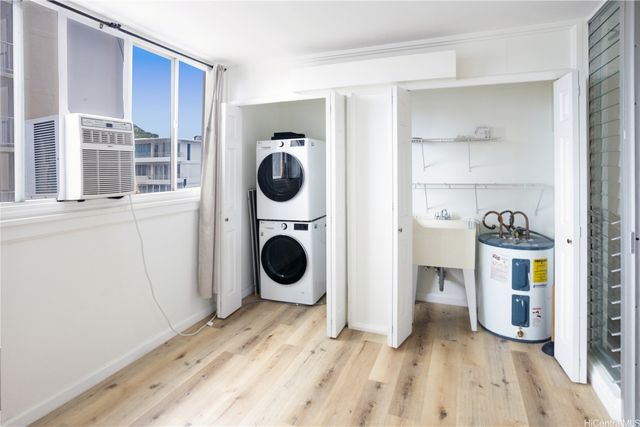 1617 Clark Street 404, Honolulu, HI 96822