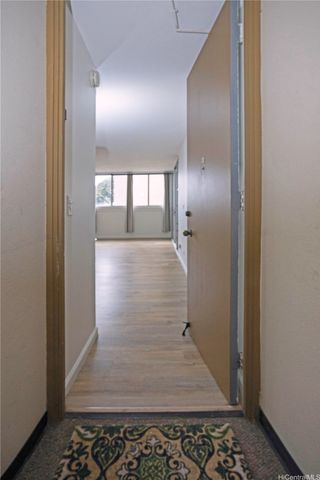 1617 Clark Street 404, Honolulu, HI 96822
