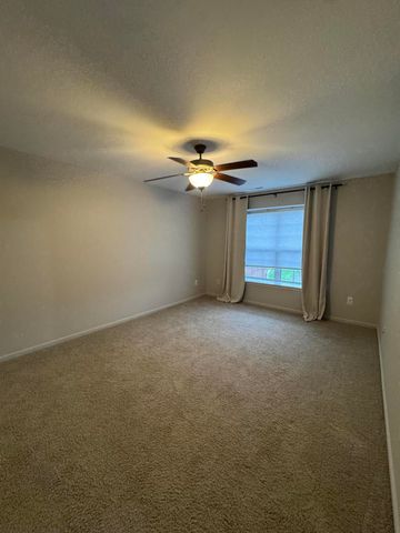 2260 Leighton Drive 68, Shelby Twp, MI 48317