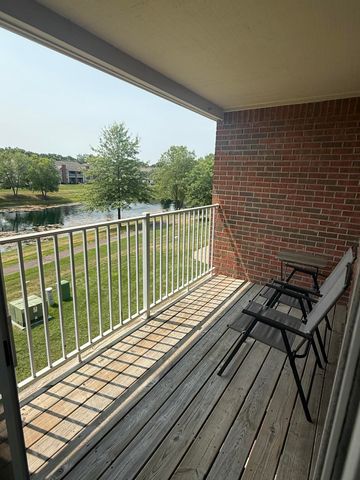 2260 Leighton Drive 68, Shelby Twp, MI 48317
