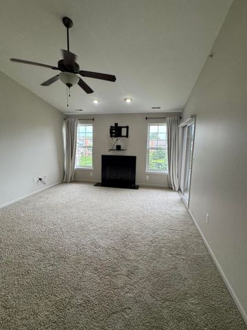 2260 Leighton Drive 68, Shelby Twp, MI 48317