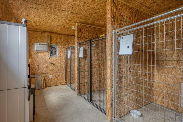 2523 SE Wyandotte Road, Columbus, KS 66725