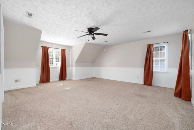 209 Glen Oaks Drive, Gray, TN 37615