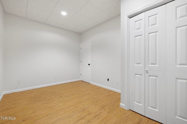 209 Glen Oaks Drive, Gray, TN 37615