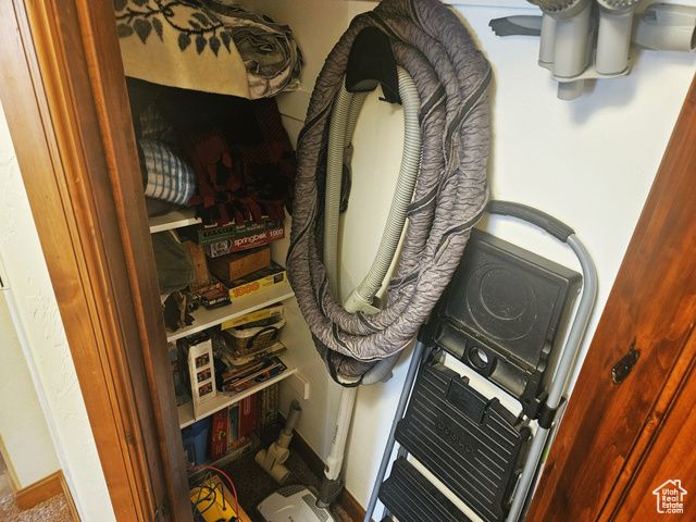 10286 S 40750 W, Fruitland, UT 84027