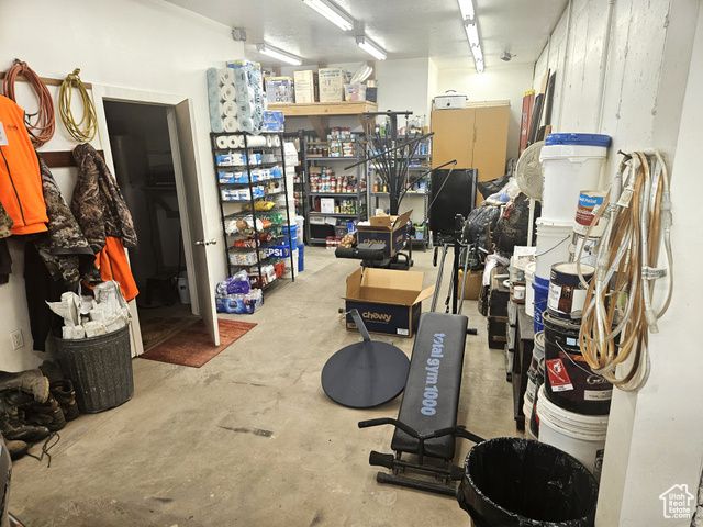 10286 S 40750 W, Fruitland, UT 84027