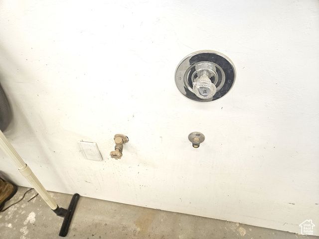 10286 S 40750 W, Fruitland, UT 84027