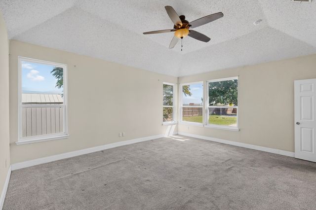 8417 Rock Canyon Court, Fort Worth, TX 76123