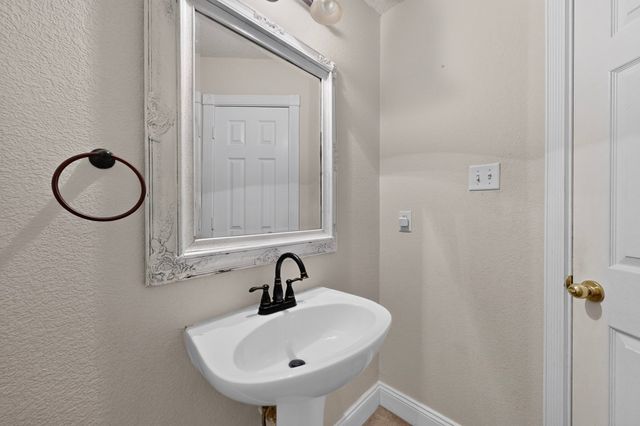 8417 Rock Canyon Court, Fort Worth, TX 76123