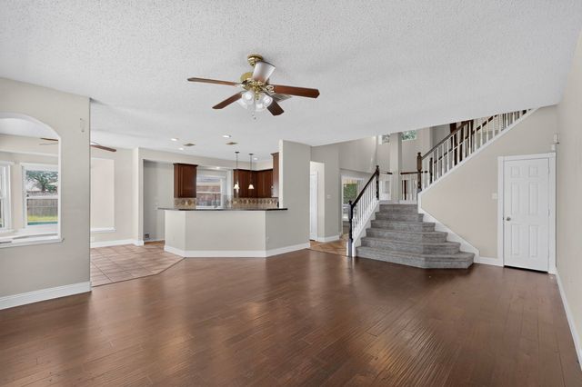 8417 Rock Canyon Court, Fort Worth, TX 76123