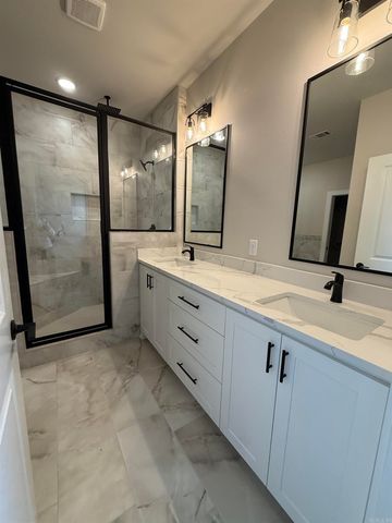 3912 Spencer Crossing Drive, Benton, AR 72019