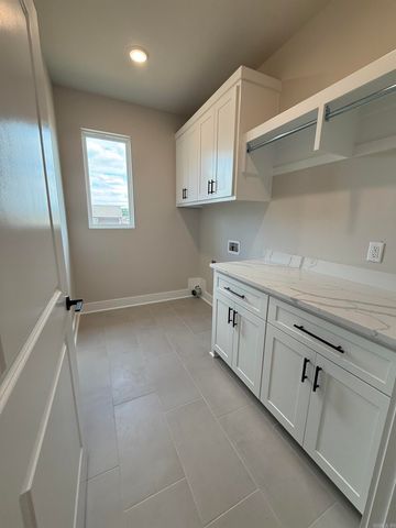 3912 Spencer Crossing Drive, Benton, AR 72019