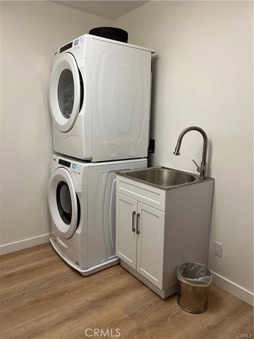 723 Palisades Beach Road 101, Santa Monica, CA 90402