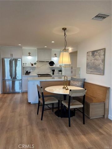 723 Palisades Beach Road 101, Santa Monica, CA 90402