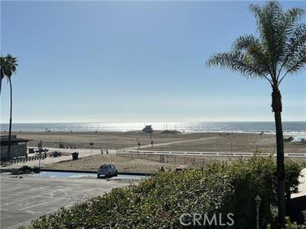 723 Palisades Beach Road 101, Santa Monica, CA 90402