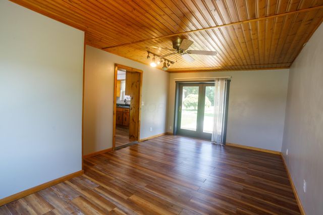 4008 Bosart Road, Springfield, OH 45503