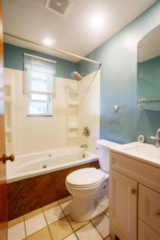 4008 Bosart Road, Springfield, OH 45503